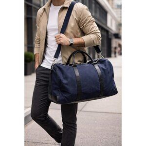 Men’s Store Bloomingdale’s Navy Canvas Leather Weekender Duffle Travel Gym bag